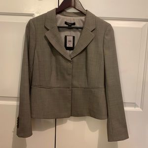 NWT Ann Taylor Fitted Blazer Size 8 Petite